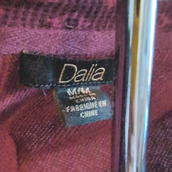 Dalia Waffle Knit Henley Top | Size M | Maroon Long Sleeve Shirt | Relaxed Fit - Picture 10 of 11